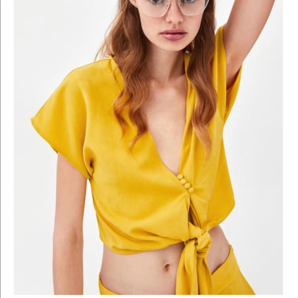 Zara TRF short knotted top